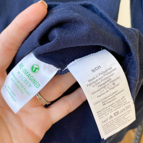 J. CREW Women's Navy Tie Back/Keyhole Back Mariner Three Quarter Sleeve Tee sz S - Picture 9 of 11